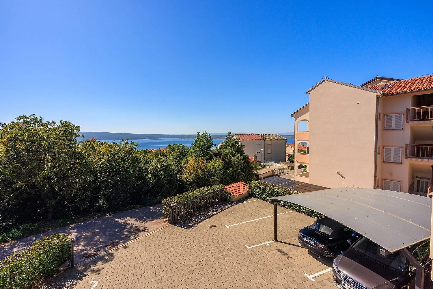 Lichtdurchflutetes Apartment Nur 400 Meter Zum Strand Mit Herrlichem Meerblick Dramalj 0*,